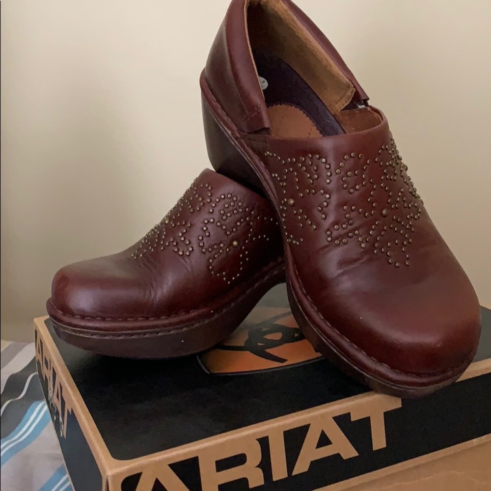 ARIAT Strathmore Clog